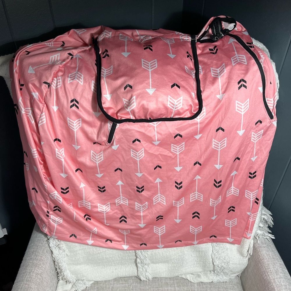 Carseat cover with netting option for opening